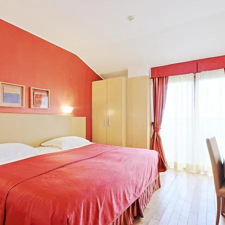 Oda ve Kahvaltı Vilola 4*