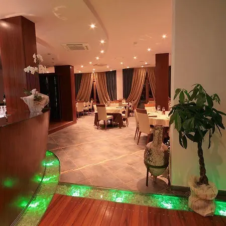 Oda ve Kahvaltı Vilola
