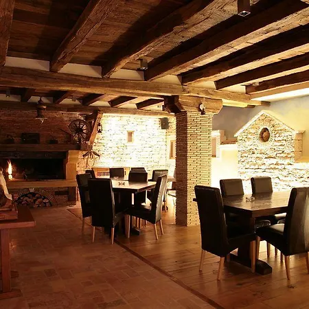Vilola krevet i doručak