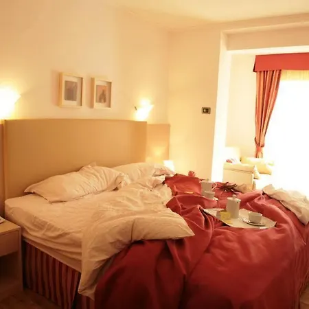 Vilola 4* זמברטיה