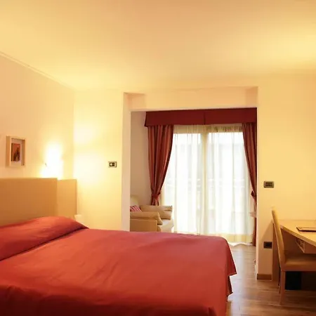 Vilola 4*
